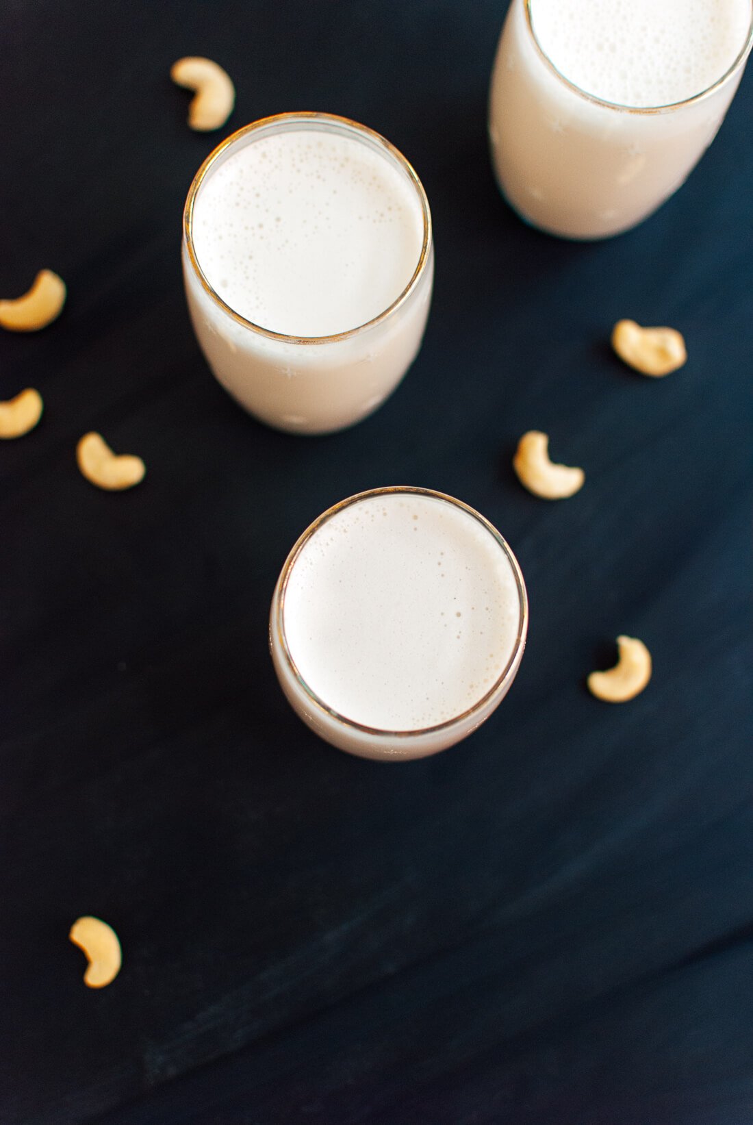 Homemade Cashew Milk: Custom Flavor & Creamy Texture for All Recipes